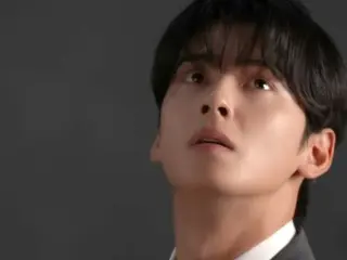 "ASTRO" Cha Eun Woo mặc vest chuẩn mực đầy phong cách...Phim tâm trạng được phát hành tại địa điểm quay quảng cáo cho một trang giảng dạy trên internet (có video)