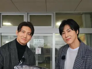 "TVXQ" Changmin & Yunho (U-KNOW) tiết lộ những kỷ niệm về Kanazawa với những chú cá lớn