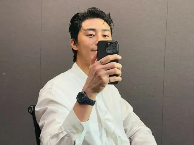 Park Seo Jun tiết lộ những hình ảnh mới nhất của cô...quyến rũ hơn cả hoa anh đào (có kèm video)