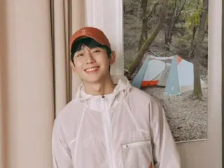 Jung HaeIn khoe vẻ đẹp tươi tắn, rạng rỡ