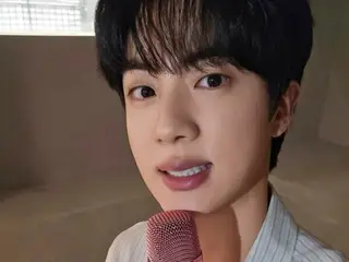 "BTS" JIN biểu diễn "Don't Say You Love Me" và "Loser" tại Dingo Live... "Bạn sẽ hối tiếc nếu bỏ lỡ điều này" (có video)