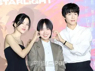 [Ảnh] Kim TaeRi và Hong Kyung tham dự buổi ra mắt và họp báo cho bộ phim hoạt hình Hàn Quốc đầu tiên của Netflix, "You Are in That Star".