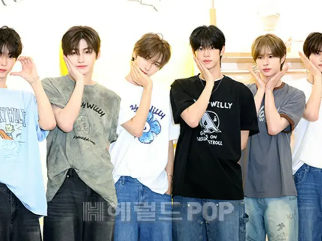 [Ảnh] "TWS" tham dự sự kiện chụp ảnh kỷ niệm khai trương cửa hàng flagship tại Seoul của thương hiệu bình dân "Wacky Willy"