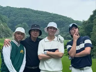 Song Ji-chan, Lee Seung Gi, Jang Keun Suk và Lee Hong Ki xuất hiện tại một sân golf... liệu cặp đôi này có thật không?