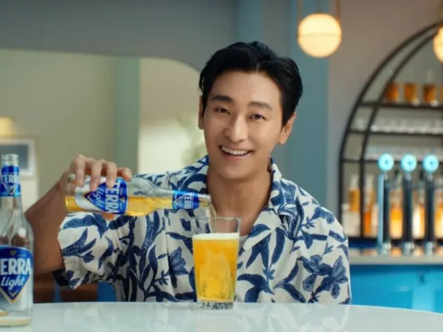 Diễn viên Joo Ji Hoon được chọn làm người mẫu mới cho quảng cáo bia