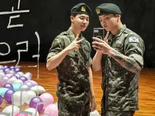 Tin nhắn rung động trái tim của JIMIN & JUNG KOOK của BTS... "Chúng tôi ở đây để đón bạn!"
