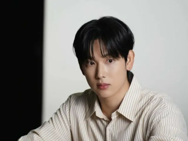 Yim Siwan, chàng trai đẹp trai và dễ thương... Hậu trường chụp quảng cáo được tiết lộ