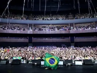 Buổi hòa nhạc của "EXO" Baekhyun tại Sao Paulo, Brazil, đã thành công rực rỡ... Một "bậc thầy hòa nhạc" với lượng đĩa bán hết veo và chất lượng cao