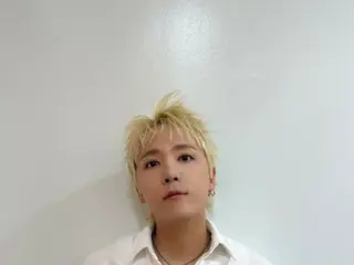Honggi của FTISLAND, sức hút mới với mái tóc vàng ngắn