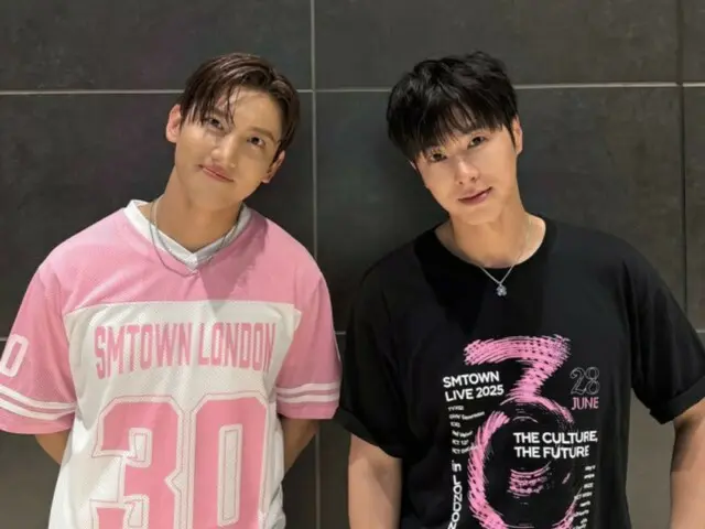"TVXQ" chào đón người hâm mộ sau buổi biểu diễn "SMTOWN LIVE 2025" tại London... thật dễ thương và ngầu!