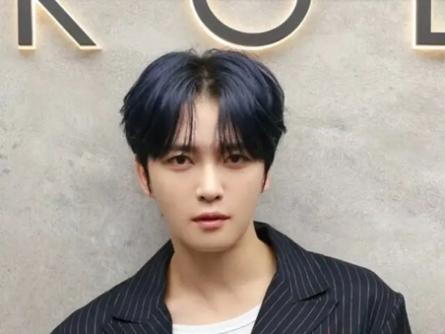 J-JUN tưởng nhớ cố Park Yong Ha... "Đã 15 năm trôi qua. Tôi sẽ không bao giờ quên nụ cười ấm áp của anh trai tôi"