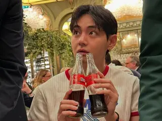 V "BTS", từ dễ thương đến quyến rũ... bùng nổ visual tại Paris