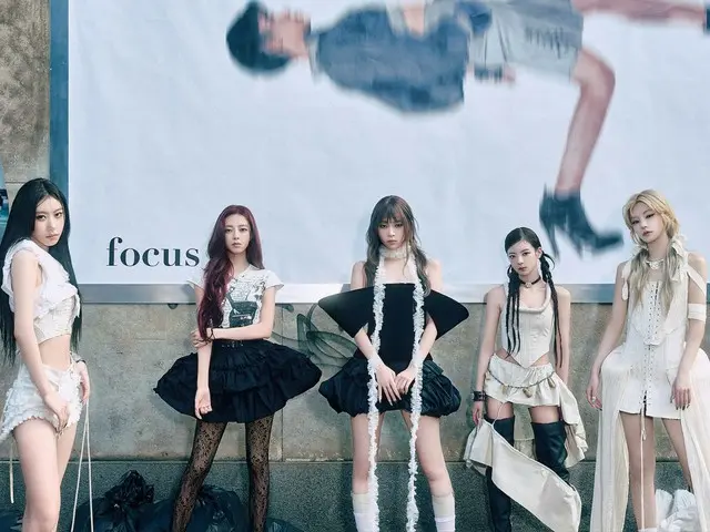 ITZY hé lộ màn trình diễn tuyệt vời... 44 hình ảnh MV được tiết lộ