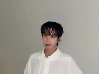 Jung Yong Hwa của CNBLUE phát hành cảnh quay hậu trường từ buổi hòa nhạc SHINTOUYA... "Trái tim bị đánh cắp của tôi vẫn tỏa sáng"