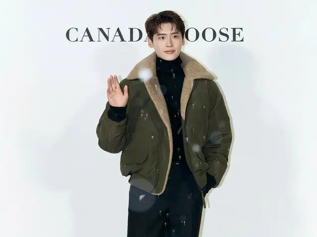 Nam diễn viên Lee Jung-suk, một vẻ ngoài trầm lặng với những cảm xúc mùa đông... "Ngày tuyết rơi"